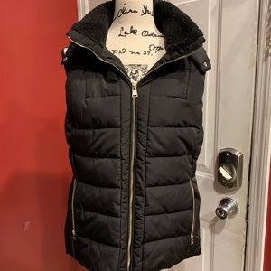 NWOT CALVIN KLEIN PUFFER VEST